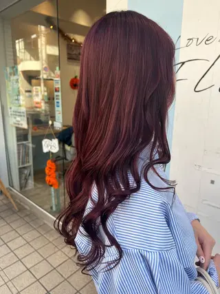 ロング 坂本 実沙季のヘアスタイル