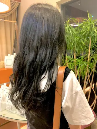 ロング 田中 美有のヘアスタイル