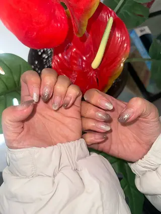 ネイル リリーズネイル&カフェ所属・リリーズネイル 石河のネイルデザイン