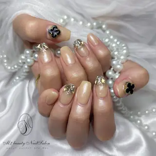 ネイル M2 BEAUTY Rionのネイルデザイン