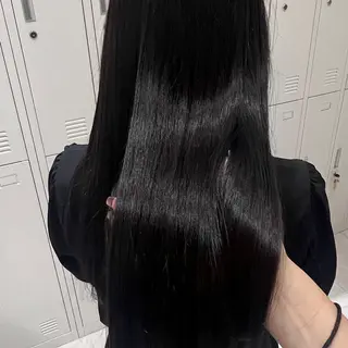 ロング カラー Zina天神🌻田中 愛香のヘアスタイル