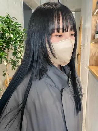 ロング Yahiko ハイトーンのヘアスタイル