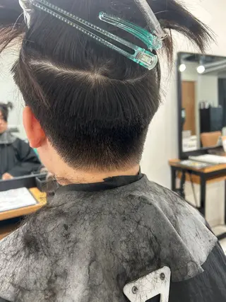 メンズ カズキ🌼曲がる縮毛 ／くせ毛パーマのヘアスタイル