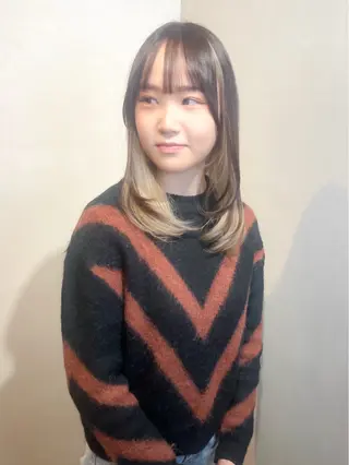 セミロング カラー Aya/四条烏丸/ インナーカラーのヘアスタイル