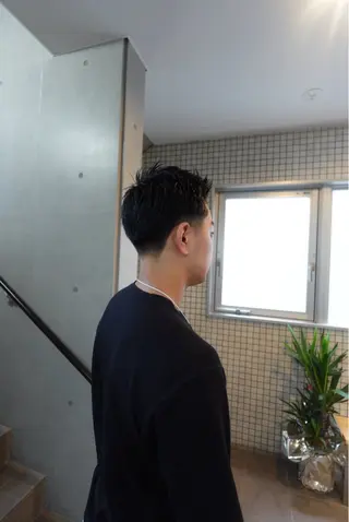 メンズ leo/ロング／ レイヤーカット⛈️のヘアスタイル