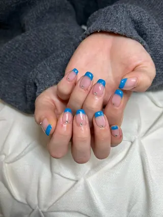 ネイル nail.salon .Reversalのネイルデザイン