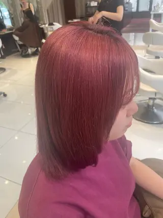 カラー EARTH所属・NATSUMI 透明感カラーのヘアスタイル