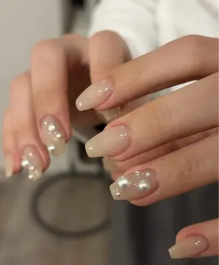 ネイル arisa所属・Ito arisaのネイルデザイン