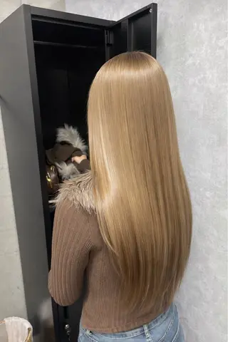 ロング ハイトーン特化/個室 RISE🩶のヘアスタイル