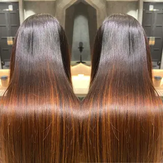 ロング ツバサ 髪質改善のヘアスタイル