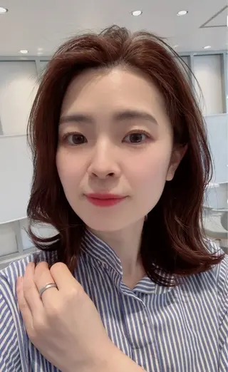 ミディアム カラー REM所属・渋谷 とまとのヘアスタイル