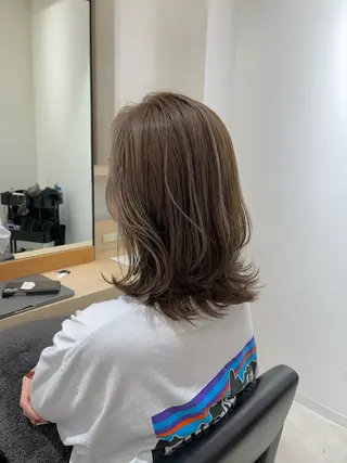 セミロング カラー 【ニュアンスカラー・ 髪質改善】スズキカナのヘアスタイル