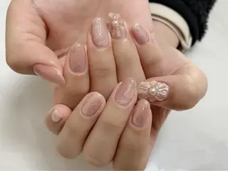 ネイル Ui_Amor (パラジェル)のネイルデザイン