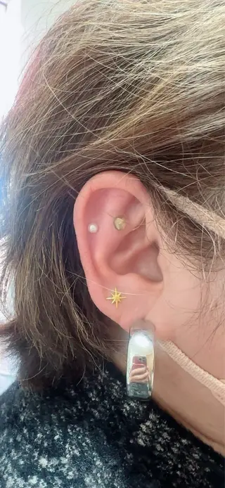 Toujours 代表柳生理恵のネイルデザイン