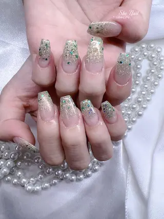 ネイル She   Nail所属・ISA_ BELLAのネイルデザイン