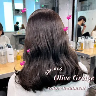 ミディアム IS所属・横浜美容室/透明感 カラー/レイヤーのヘアスタイル