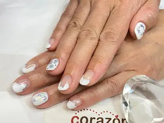 ネイル corazon所属・ネイリスト aicoのネイルデザイン