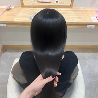 カラー 望愛/レイヤー/ハイ トーン/デザインのヘアスタイル