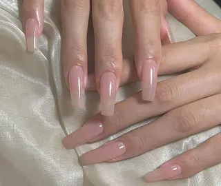 ネイル Pure&Rich Nailのネイルデザイン