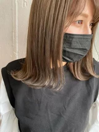 ミディアム カラー hisano / ハイトーン・透明感のヘアスタイル