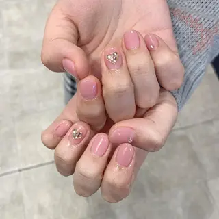 ネイル Kanon 🤍のネイルデザイン