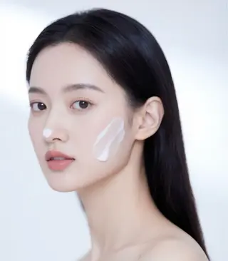 ネイル aliaハイフ&水光ジェットサロン所属・aliaハーブ水光店 エステティシャン募集のエステ・リラクイメージ