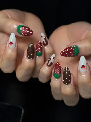 ネイル CoMo Nail Studio所属・CoMo Nailのネイルデザイン