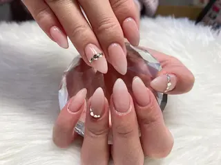 ミディアム ネイル nail yukkoのネイルデザイン