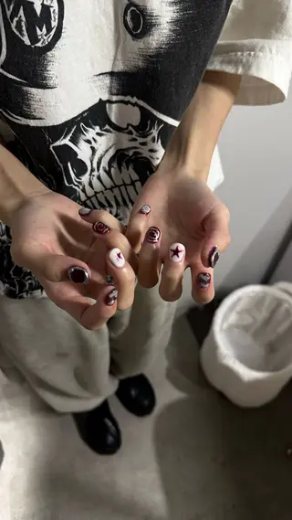 ネイル しおん⭐︎立川 sofaネイリストのネイルデザイン