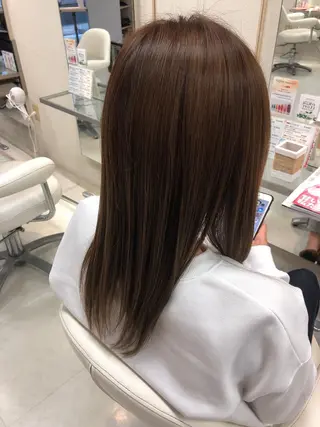 ミディアム 阿部 美咲のヘアスタイル