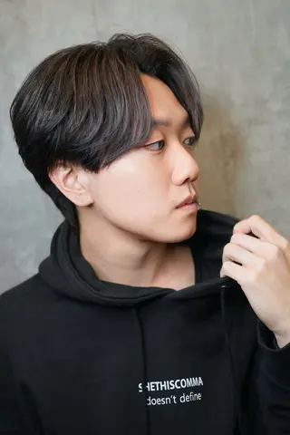 ミディアム パーマ メンズ hiroginza新橋銀座口店モデル専用所属・岩間 佳祐のヘアスタイル