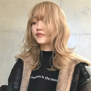 セミロング カラー bloc japon所属・ﾌﾞﾚｲｽﾞ˚✧₊⁎ ﾚｲﾔｰToriのヘアスタイル