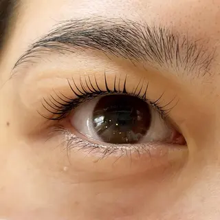マツエク・マツパ eyelash salon KOH. 四ツ橋店所属・eye  salon KOH.　aikaのマツエク・マツパデザイン