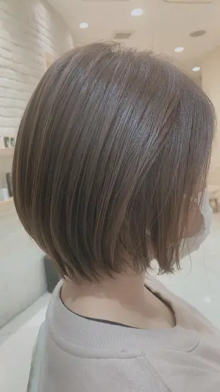 ショート 鈴木 華枝のヘアスタイル
