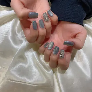 ネイル 西岡 杏のネイルデザイン