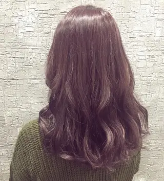 セミロング カラー REM 上大岡所属・サトウ .のヘアスタイル