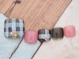 ネイル トップネイリスト Ribbon立川店のネイルデザイン