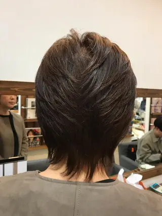 ショート 若林 亜季のヘアスタイル