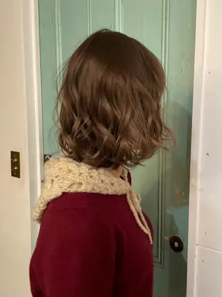 カラー ショートカット /夕海のヘアスタイル