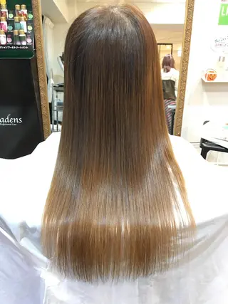 ロング 荒木 ユウのヘアスタイル