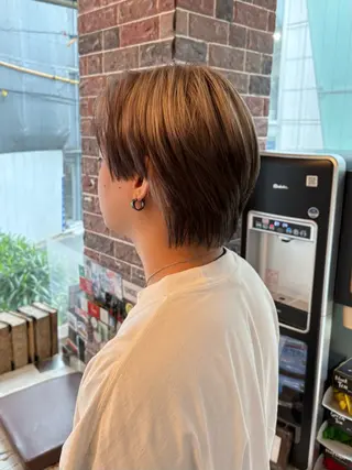 ショート カラー メンズ エクステ ハイトーン 💭黒崎ハルカのヘアスタイル