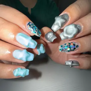 ネイル Sarina ⋆⭒˚ mavieのネイルデザイン