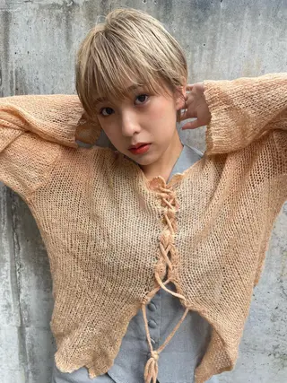 ショート カラー ショート/ボブ/ 心斎橋/宮脇美奈のヘアスタイル