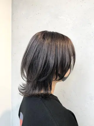 ショート カラー ヘアアレンジ ｲﾝﾅｰｶﾗｰ屋さん 🫧伊藤拓実のヘアスタイル
