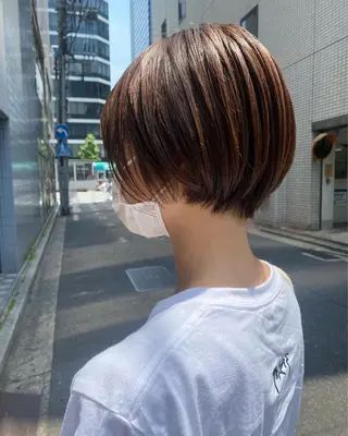 ショート カラー 安永 涼のヘアスタイル