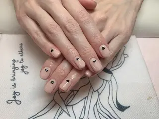 ネイル Ui_Amor (パラジェル)のネイルデザイン