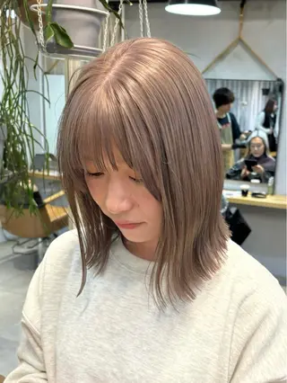 ミディアム カラー オリーブ/縮毛♡ Natsuno🩰のヘアスタイル