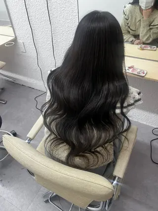 カラー 垣東 朋花のヘアスタイル