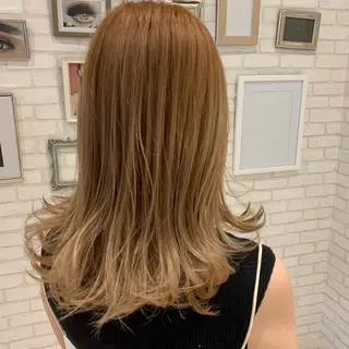 ミディアム ému エミュ　hair &spa所属・近藤 みゅうまのヘアスタイル