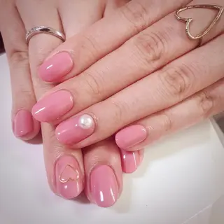 ネイル NOIROUGE所属・NOI ROUGEのネイルデザイン